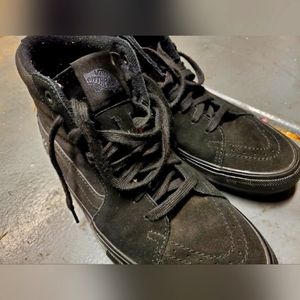 Vans high top. Black. Size 8 mens.